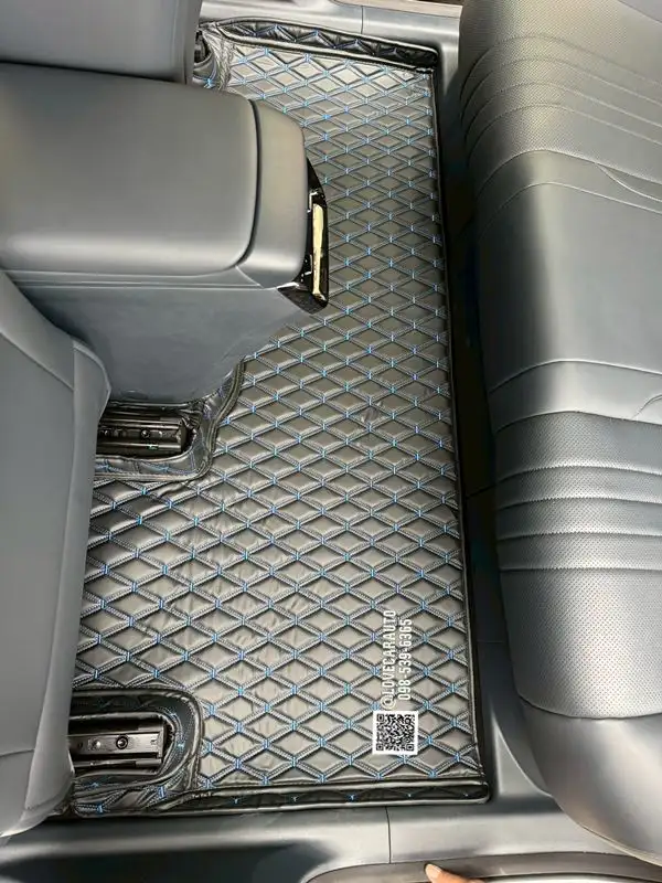 พรมรถยนต์ Geely Ex5 พรมVVIPด้ายคู่ สีดำด้ายฟ้า