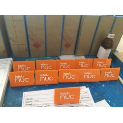 ป้ายอะคริลิคซีเอ็นซีขุดลงสีพร้อมพับ งานIntel NUC