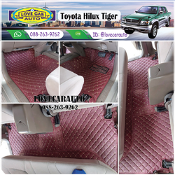 พรมปูพื้นรถยนต์ Toyota Tiger 4door สีแดงเลือดหมู