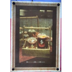 ป้ายในภาพเป็นป้ายไฟเมนูของร้าน BEANS ชานมพรีเมียมสไตล์ญี่ปุ่น