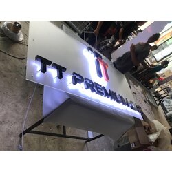 งานป้ายไฟอักษรโลหะ ป้ายไฟร้านรถ ป้ายไฟอักษรโลหะไฟออกหลัง งานป้ายTT PREMIUM CAR