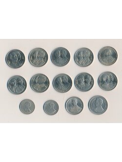 เหรียญที่ระลึกต่างๆหลายแบบ