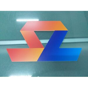 พิมพ์สติกเกอร์ลงบนแผ่นอะคริลิค