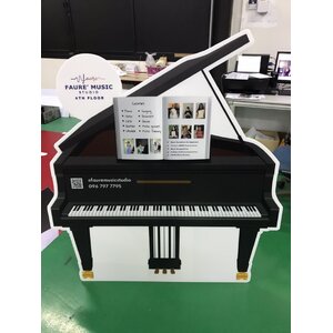 ป้ายสแตนดี้พีพีบอร์ด รูปการ์ตูนเปียโน งานFAURE' MUSIC STUDIO