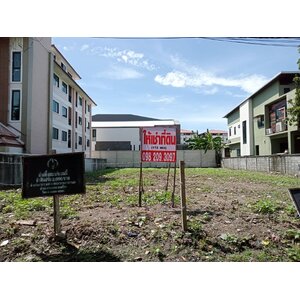 รับทำป้ายไวนิลขึงโครงปักไม้ ป้ายไวนิลให้เช่าที่ดิน