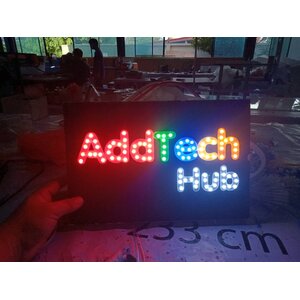 ป้ายไฟเชียร์แอลอีดี งานADDTECH HUB