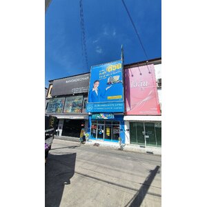 ป้ายไวนิลขึงโครงเหล็กพร้อมคิ้วอลูมิเนียม งานเมืองไทย แคปปิตอล