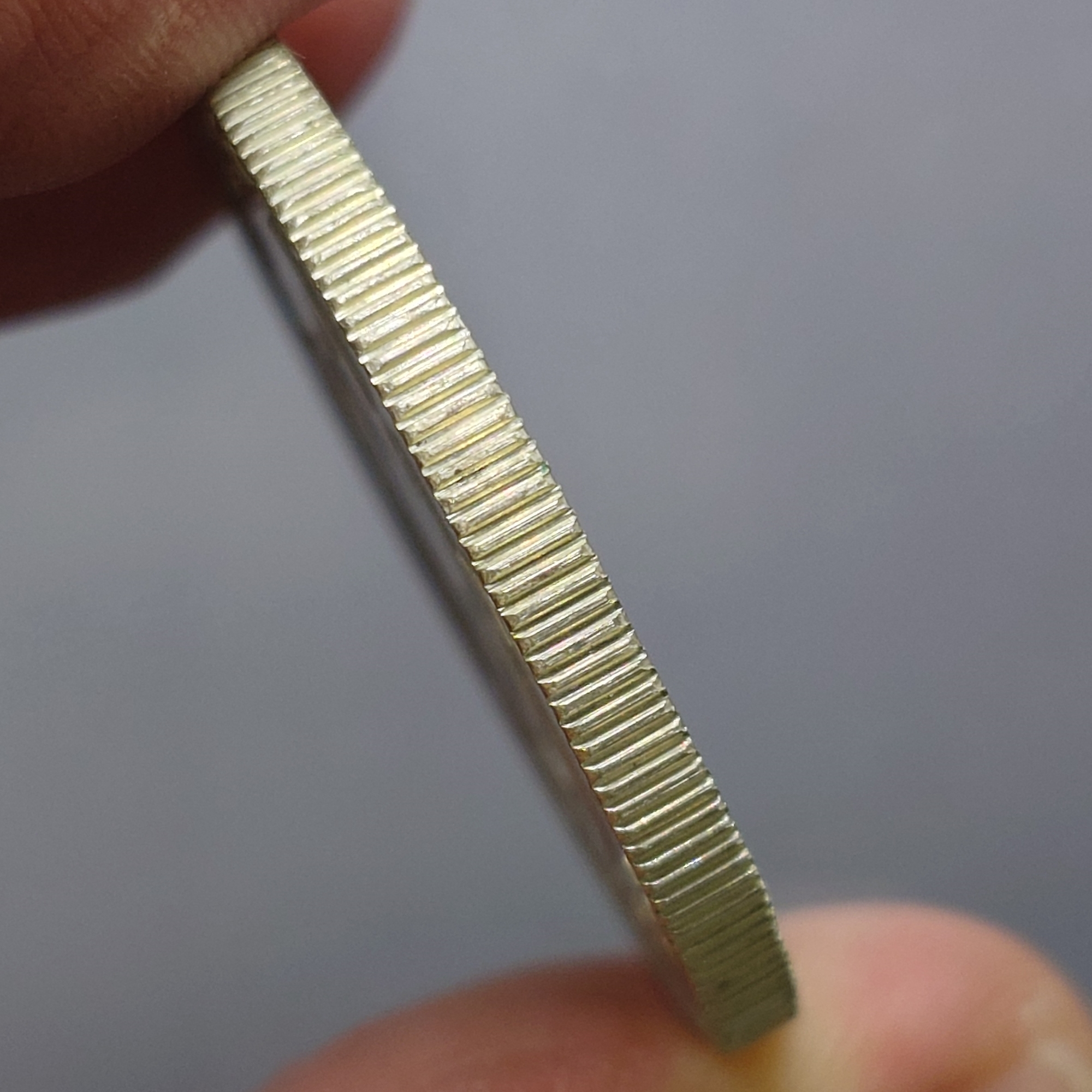 เหรียญเงิน 150 บาท ที่ระลึก 75 พรรษา สมเด็จย่า ปี 2518