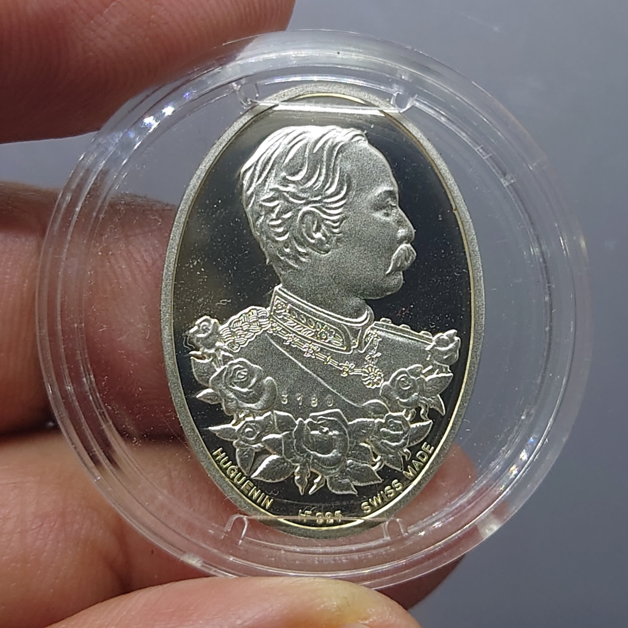 สมเด็จพระปิยมหาราช (สองหน้า รุ่นแรก) เนื้อเงิน ขัดเงา บล็อกฮูกานิน สวิสๆ วัดสุทัศน์ๆ พ.ศ.2537 พร้อมตลับเดิม