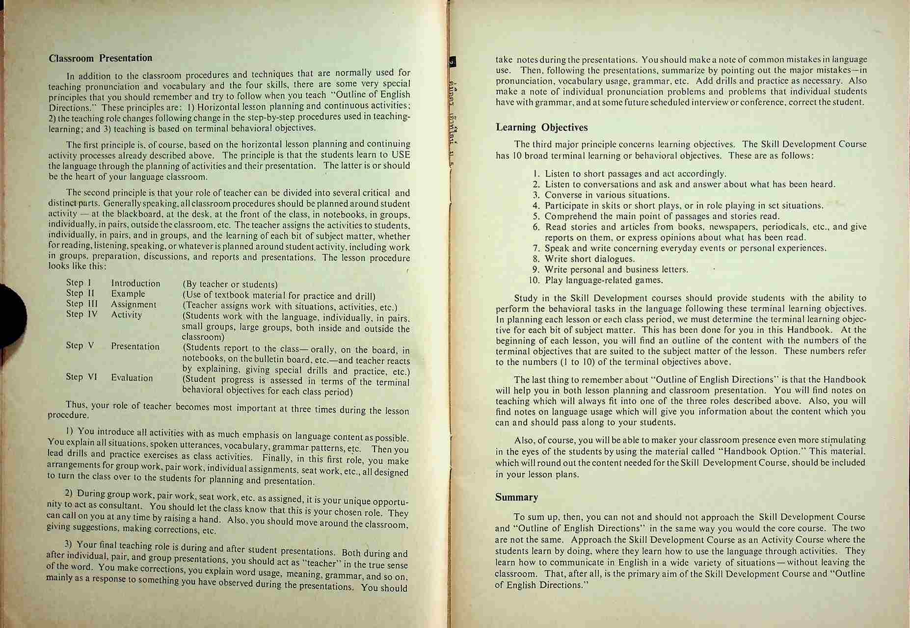 หนังสือคู่มือครูภาษาอังกฤษ OUTLINE OF ENGLISH DIRECTIONS รายวิชา อ 523 - อ 524 เสริมทักษะ 3-4 ชั้นมัธยมศึกษาปีที่ 5 (ม.5)