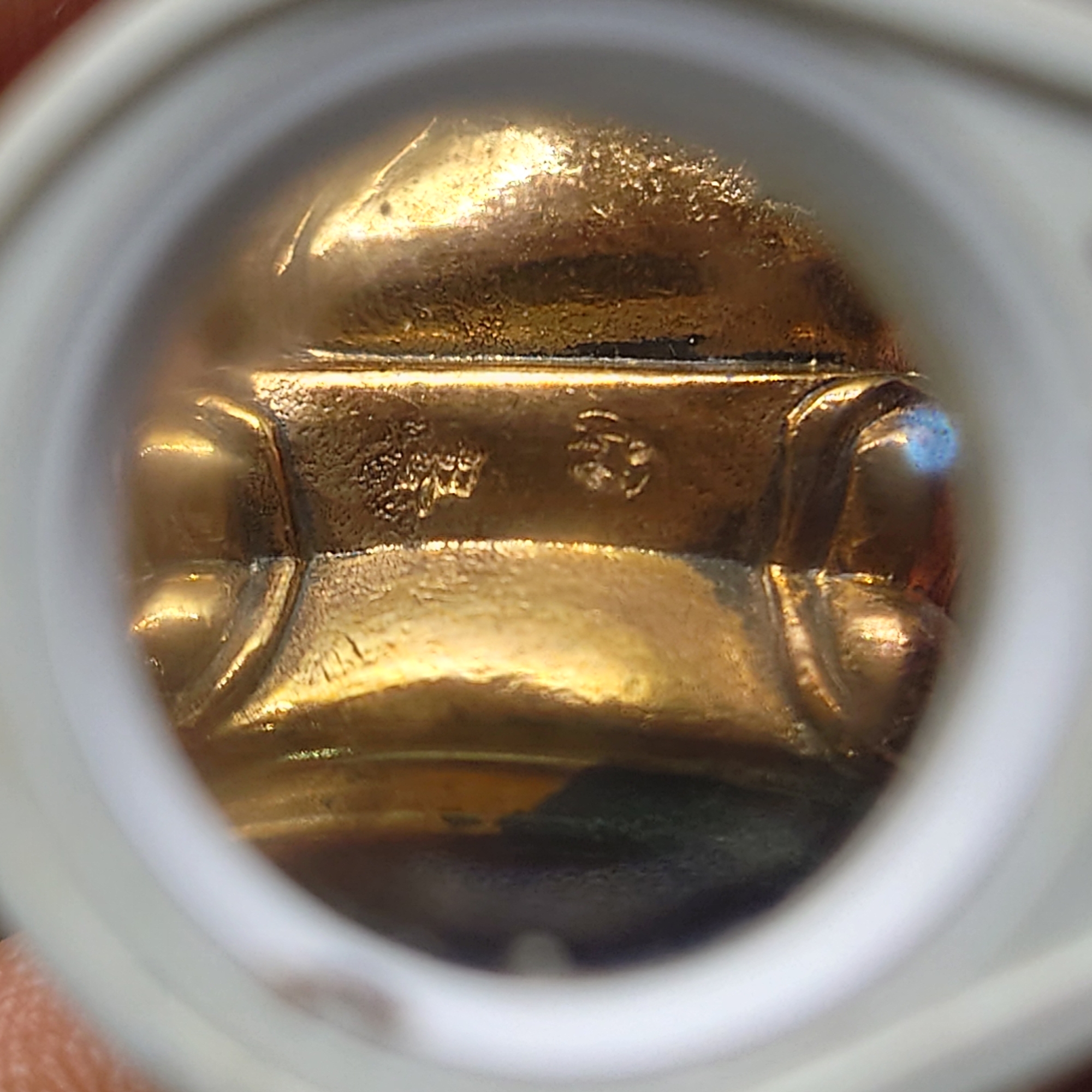 พระกริ่งญาณวเรศ (กริ่งปวเรศน้อย) ฐานบรรจุพระเกศาและจีวร เนื้อนวโลหะ พิม์ใหญ่ สมเด็จพระญาณสังวรฯ ทรงเจริญพรรษา 100 ปี วัดบวรนิเวศวิหาร ปี2556 พร้อมกล่องเดิม