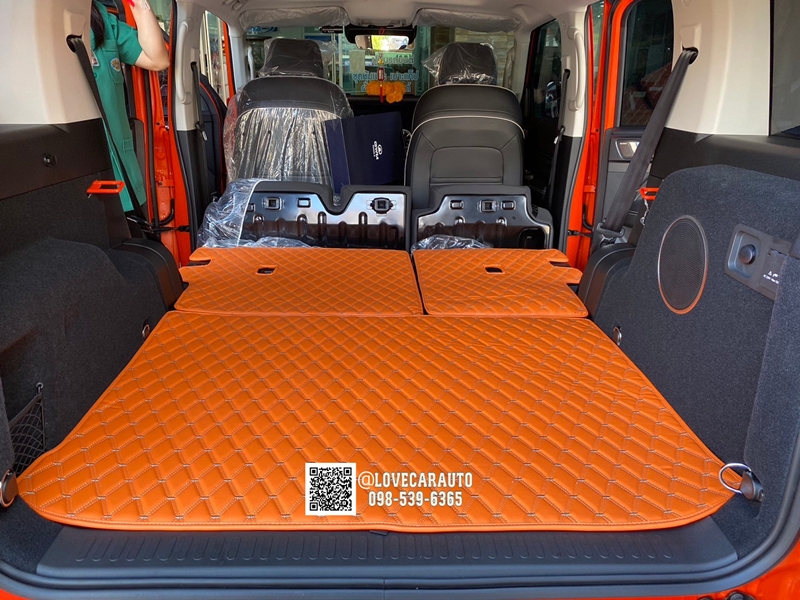 พรมปูพื้นรถยนต์ Gwm Tank300 Hev 2023 สีส้ม