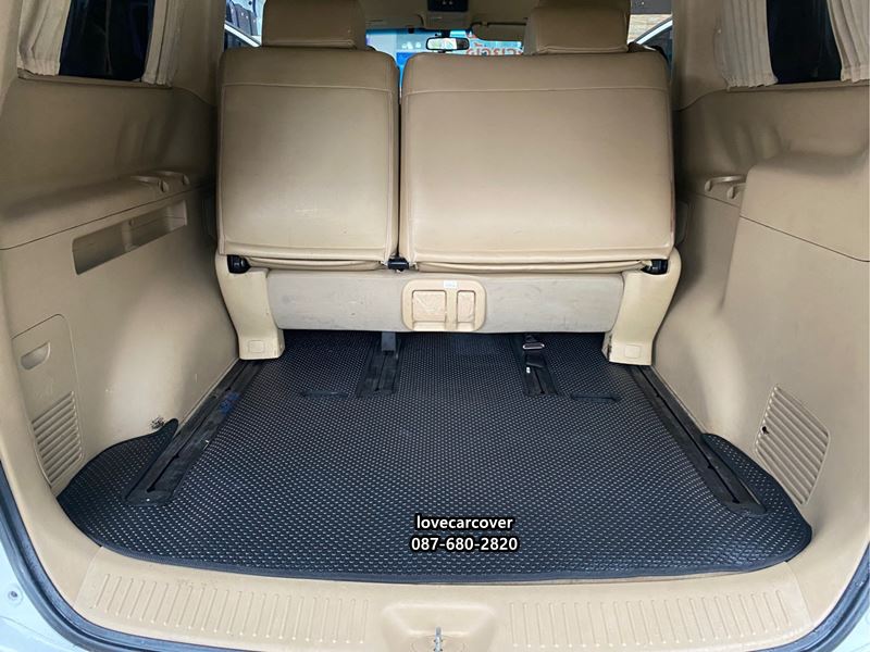 พรมรถตู้ Hyundai H1 VIP ดัดแปลง pvc ดำ