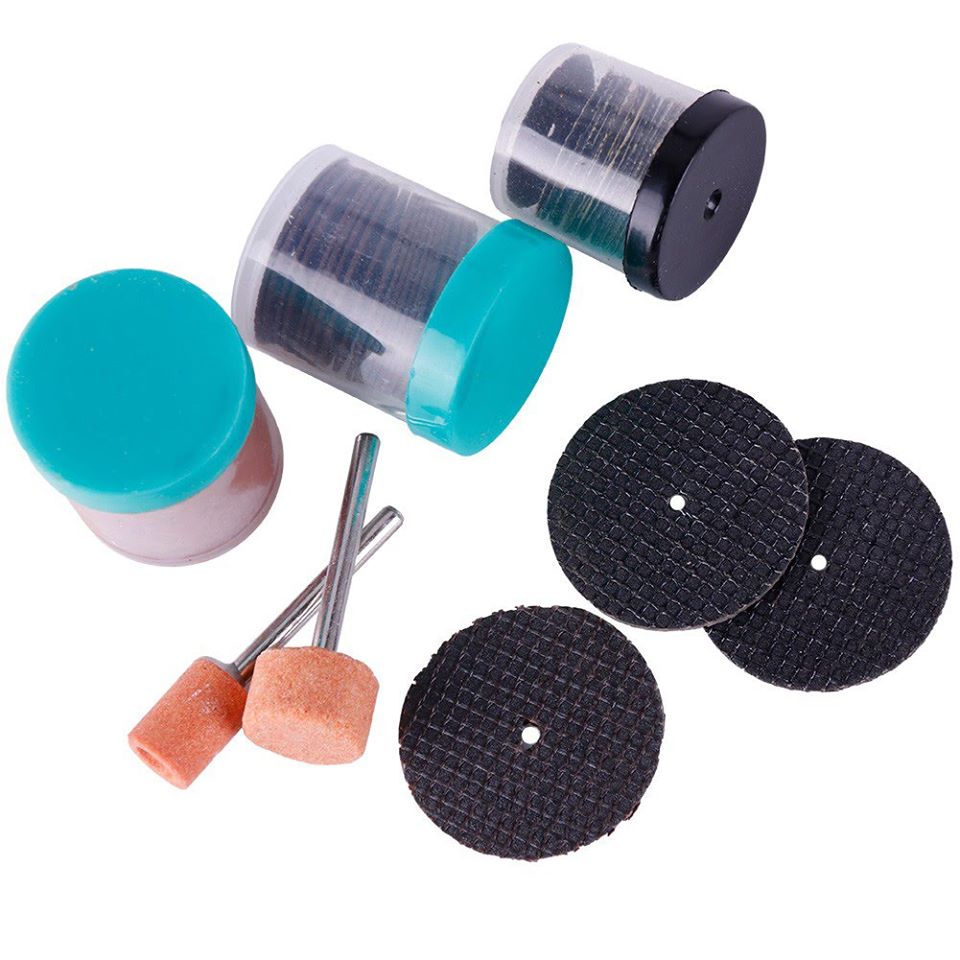 รหัสสินค้า 077 อุปกรณ์วัสดุสิ้นเปลือง สำหรับเครื่องเจียรสายอ่อน 105 ชิ้น