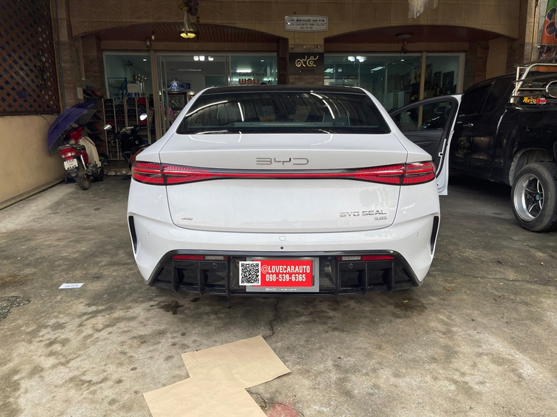 พรมปูพื้นรถยนต์ BYD SEAL VVIP ด้ายคู่สีดำด้ายดำ +ไวนิลดำ