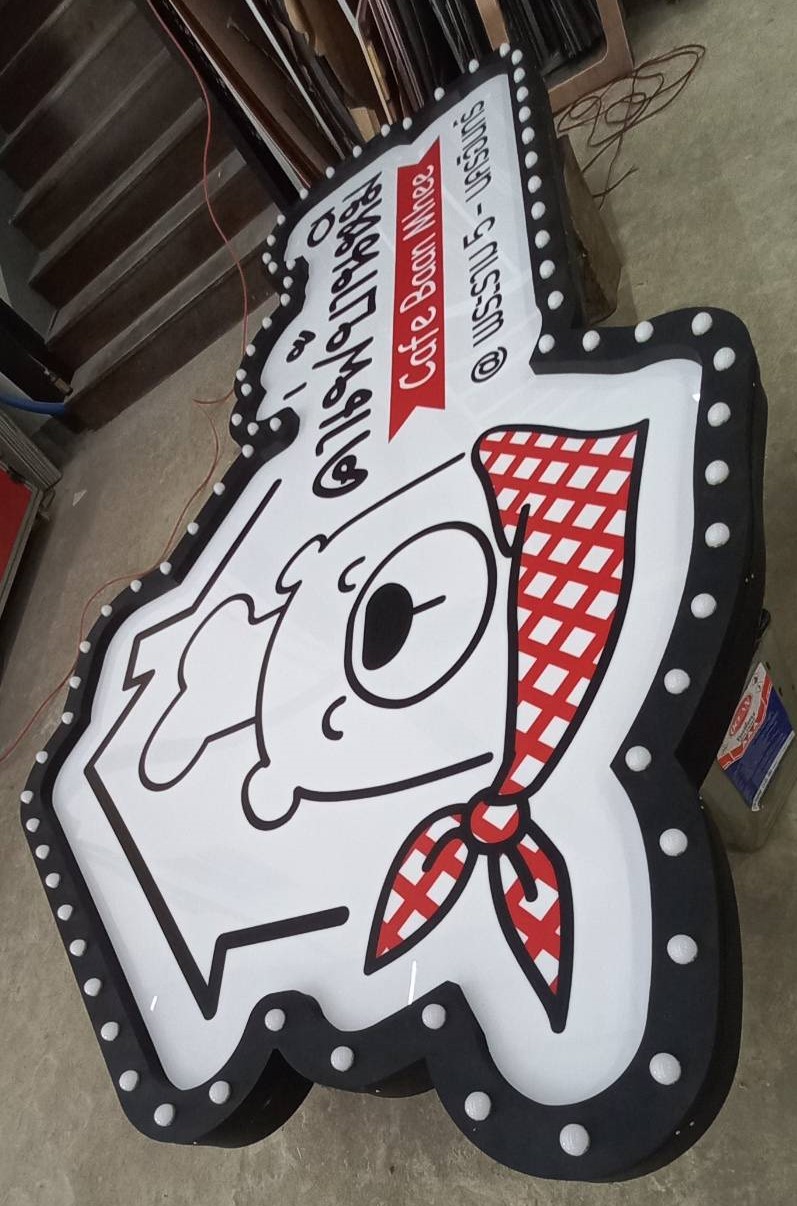 ป้ายไฟปิงปอง “คาเฟ่บ้านหมี” | ป้ายร้านคาเฟ่สุดคิ้วท์ ทรงหมีพร้อมกรอบไฟ LED หัวปิงปอง สว่างสดใส