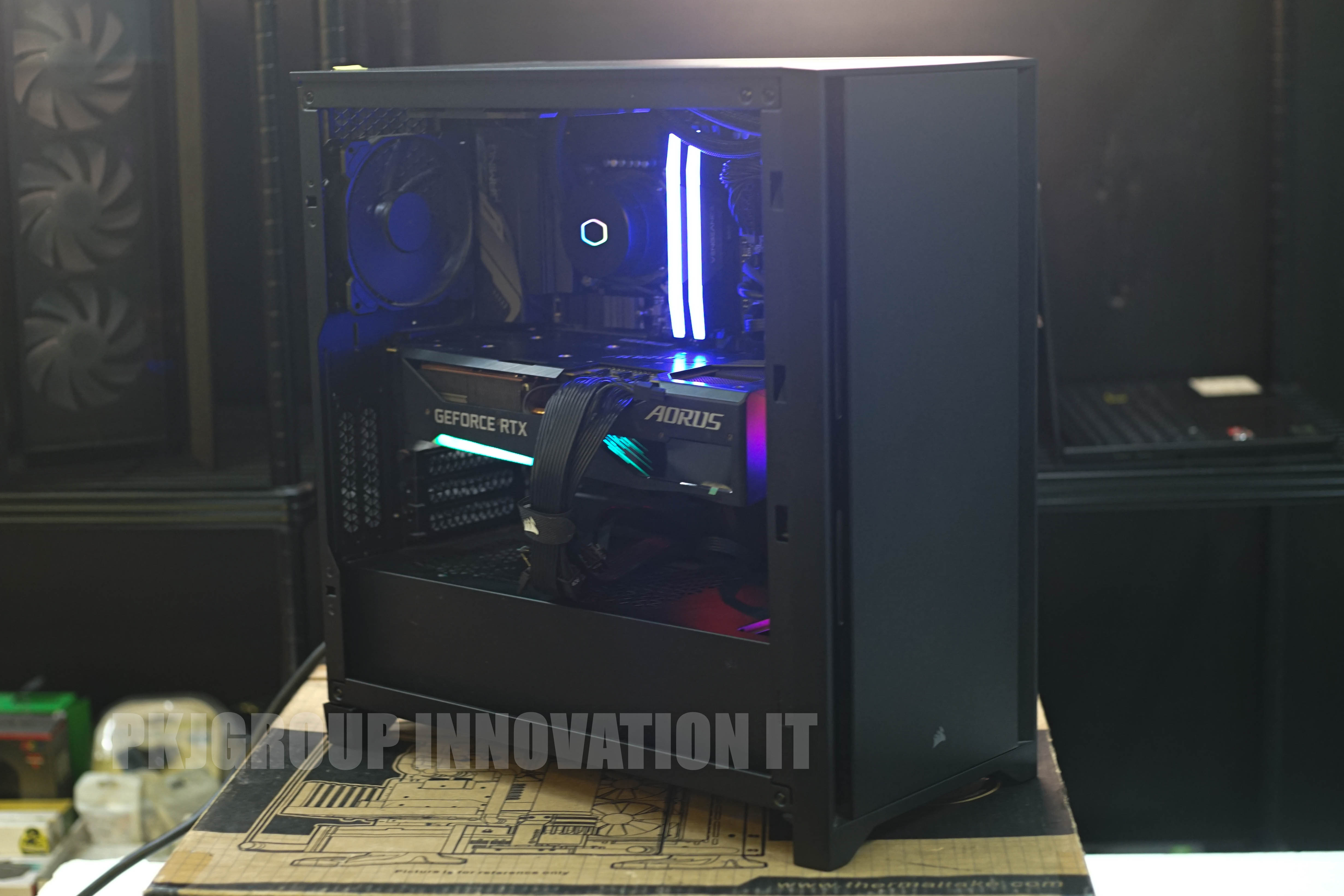 คอมเล่นเกมมือสองตัวเทพ i9-13900K RAM 32 GB M.2 512GB RTX3070ti ไม่ขายแยก