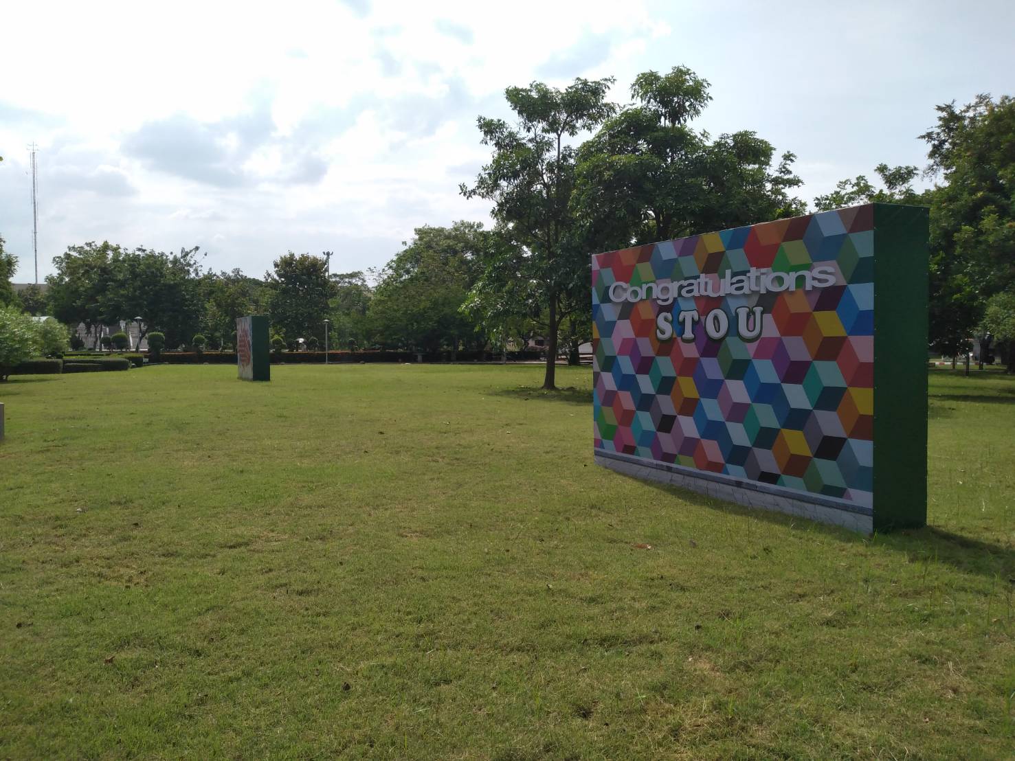 รับทำป้ายถ่ายรูป ป้ายถ่ายรูปพร๊อพอัป งานป้ายถ่ายรูปงานรับปริญญา