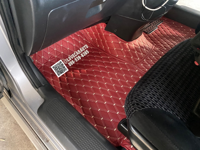 พรมปูพื้นรถยนต์ honda stream 2003 vvipด้ายคู่สีแดงไวน์