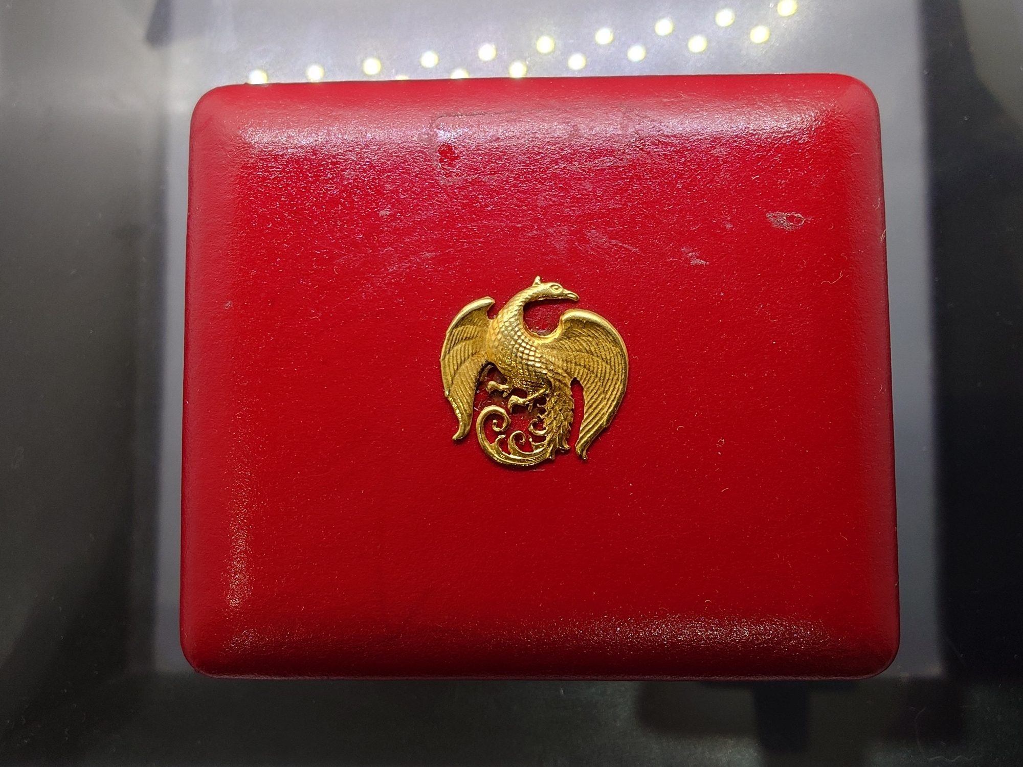 เหรียญ 2 บาท นิเกิลขัดเงา ที่ระลึก การแข่งขันกีฬาซีเกมส์ครั้งที่ 13 พ.ศ.2528 พร้อมกล่องเดิม ( ชุด 2 เหรียญ ) หายากมาก