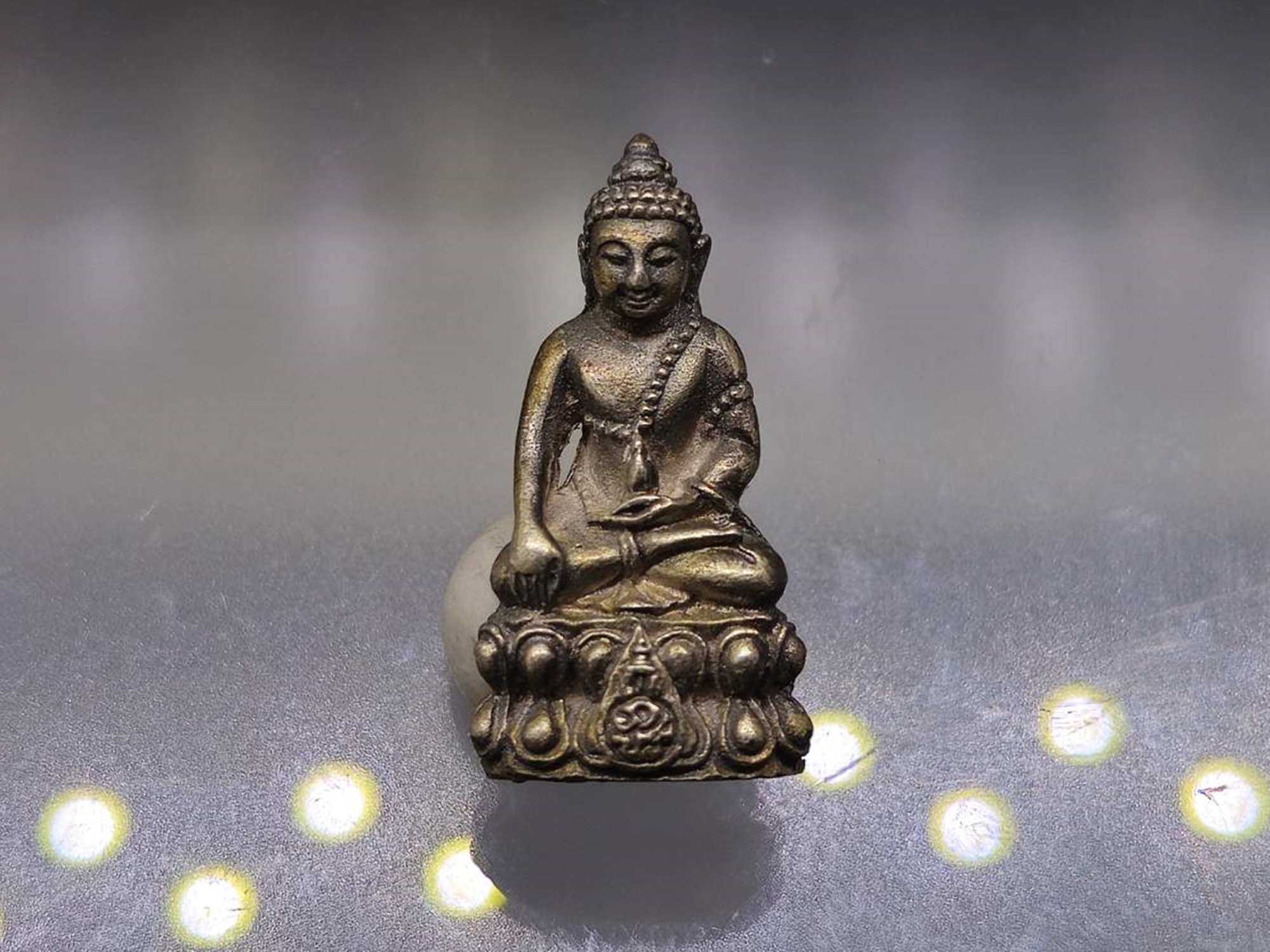 พระชัยวัฒน์นวปทุม ภปร. วัดปทุมวนาราม ปี2535 เนื้อเงิน (ในหลวงรัชกาลที่9เสด็จเททอง) นิยม หายาก มาพร้อมกล่องเดิมๆ