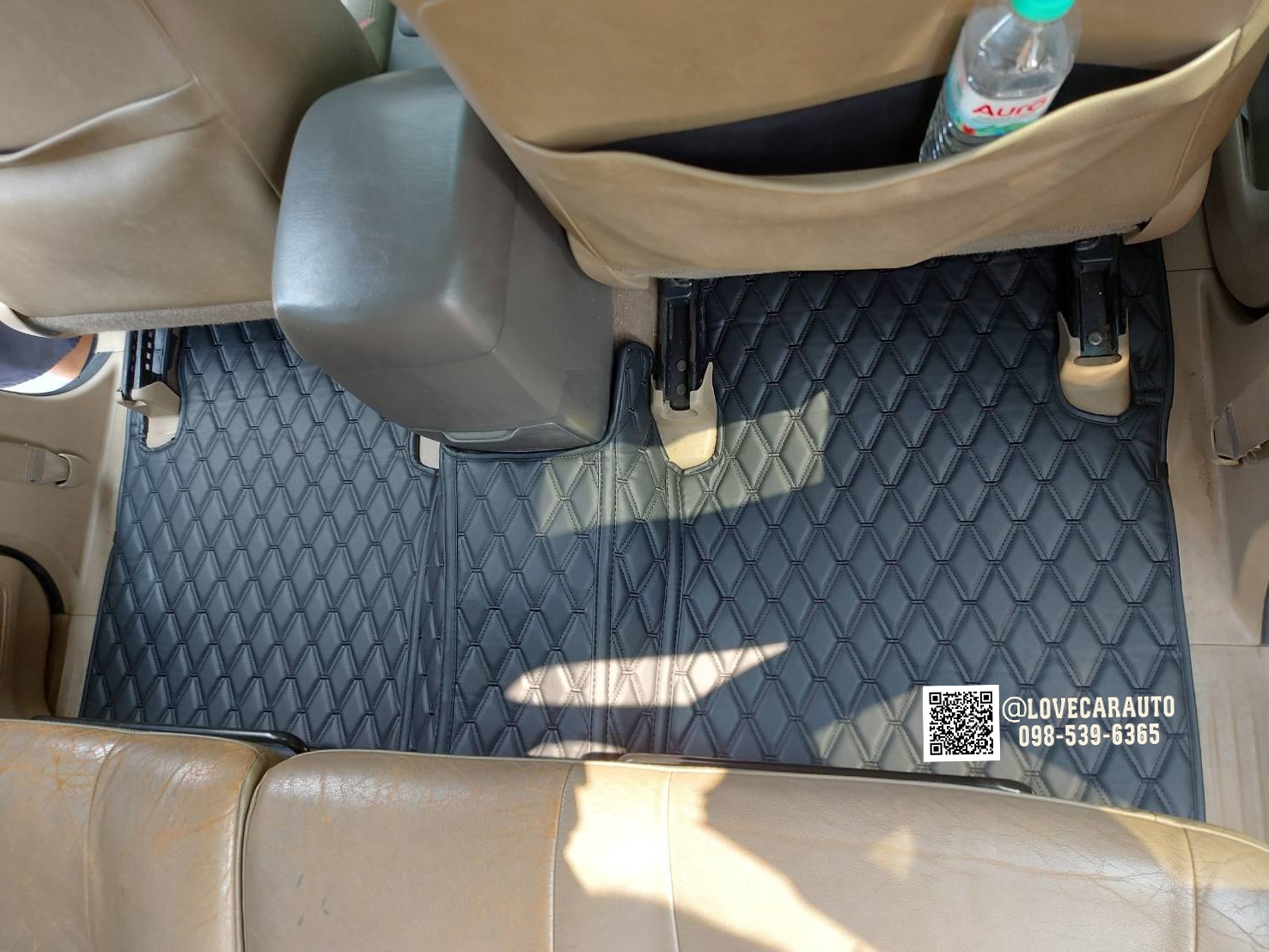 พรมปูพื้นรถยนต์ Toyota Fortuner 2013 สีดำด้ายดำ