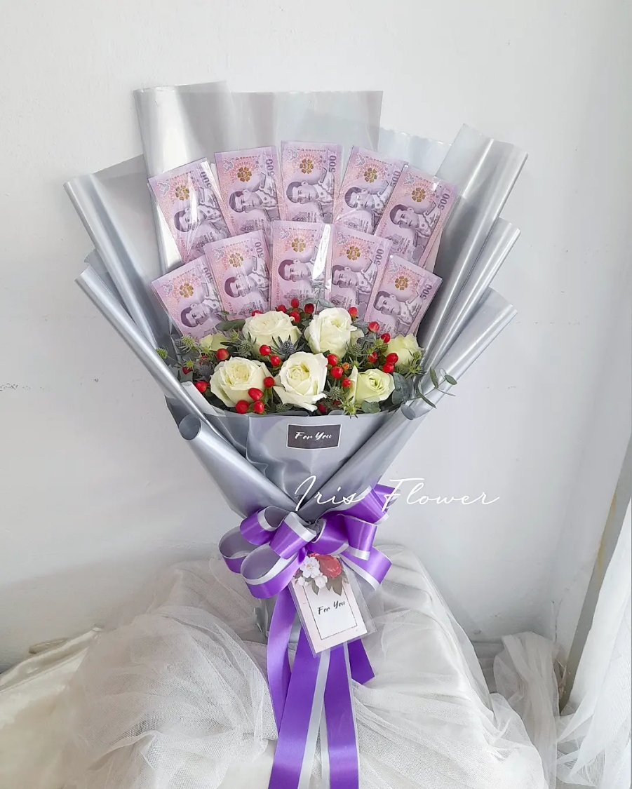 ธนบัตร 10 ใบ 5000/ค่าจัดทำ 1500