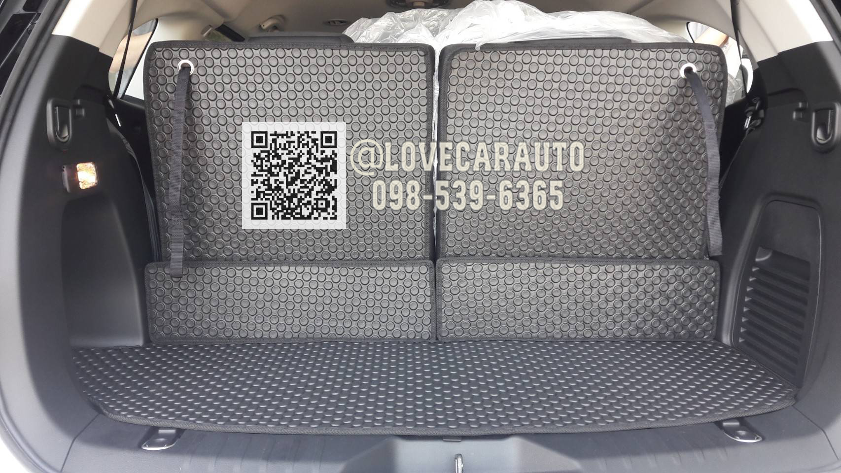 พรมกระดุม Isuzu MU-X 2023 กระดุมดำ