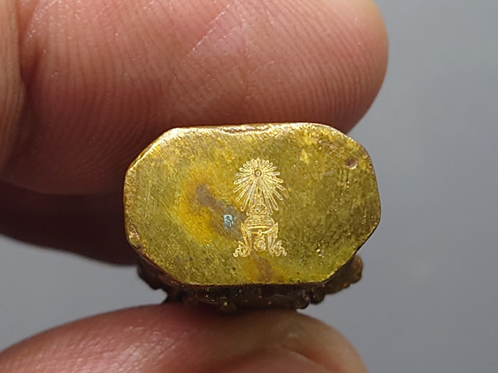 พระพิฆเนศ รุ่นฉลอง 100 ปี พระราชวังสนามจันทน์ เนื้อโลหะรมซาติน สำนักพระราชวัง จัดสร้าง พ.ศ.2550 พร้อมกล่องเดิม หายาก