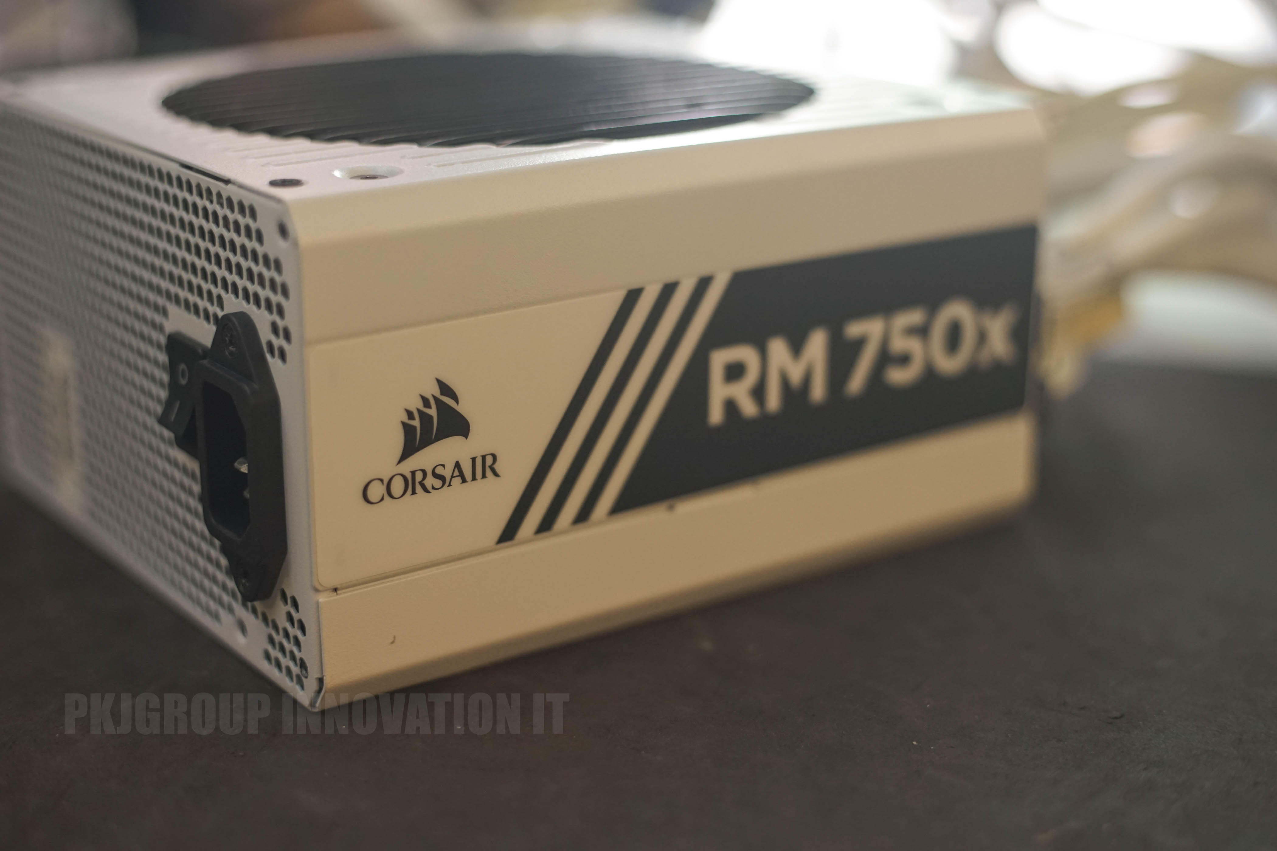 PSU มือสอง Corsair RM750x White 80+Gold