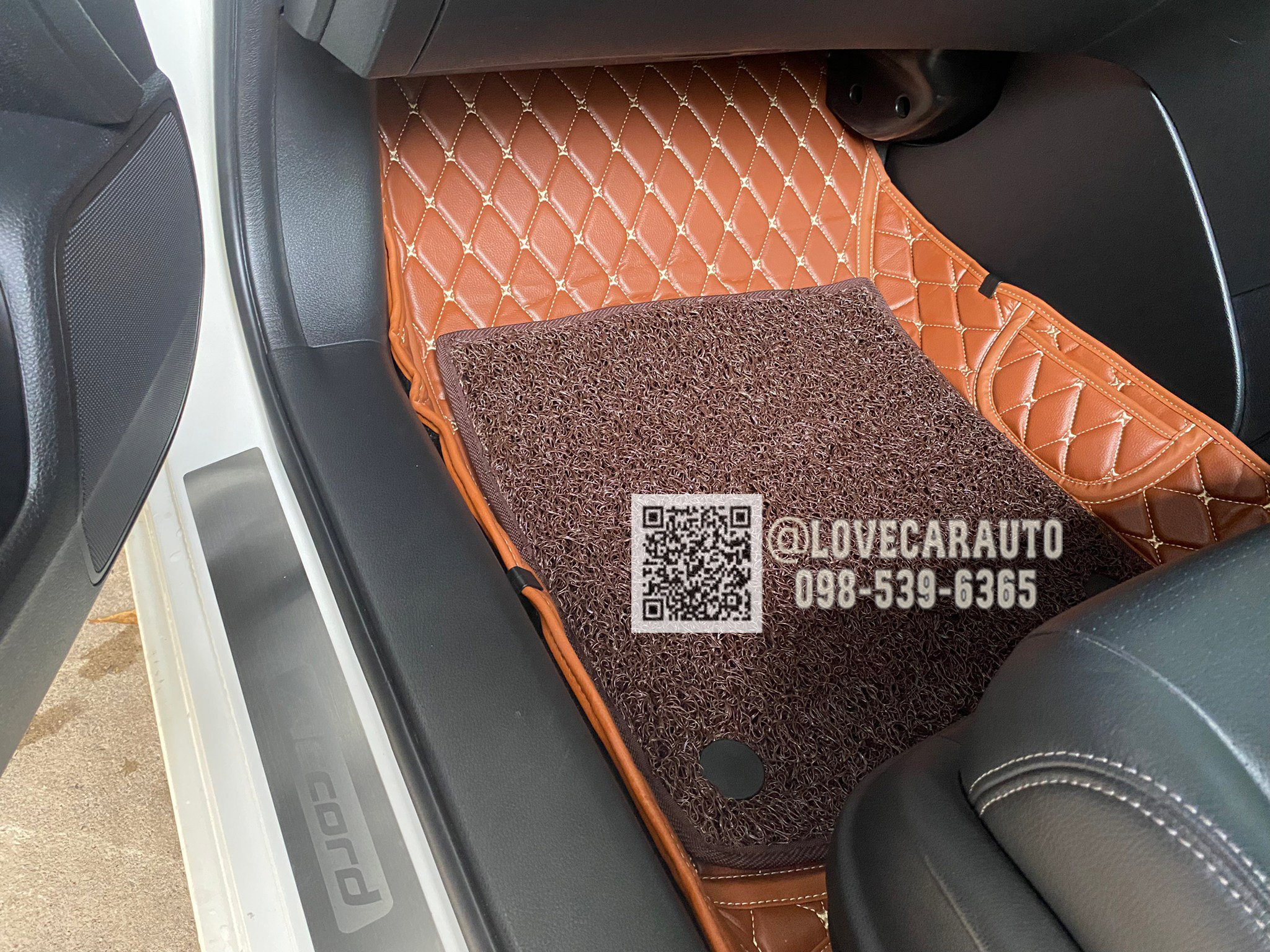 พรมปูพื้นรถยนต์ 7D Honda Accord G9 2018 สีน้ำตาลเข้ม+ไวนิลสีน้ำตาล