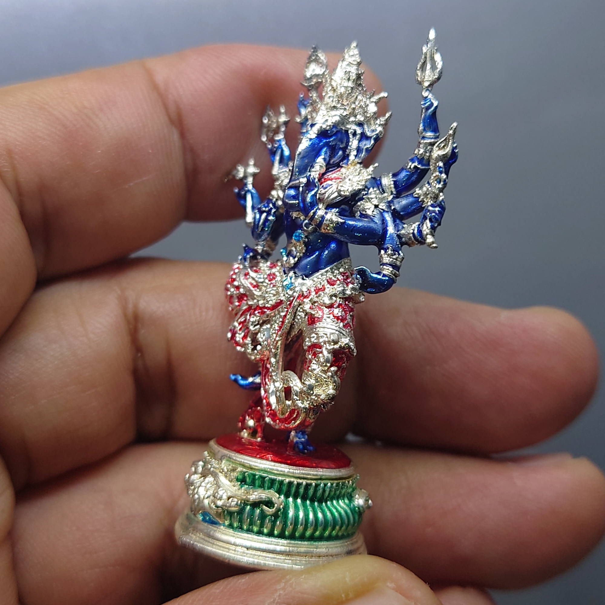 พระพิฆเนศแห่งน้ำ จาลบินายัค เนื้อชนวนมหาชนวนชุบเงินลงยา ปลุกเสกโดย พราหมณ์หลวง สมาคมพระพิฆเนศแห่งประเทศไทย ปี2567 พร้อมกล่องเดิม