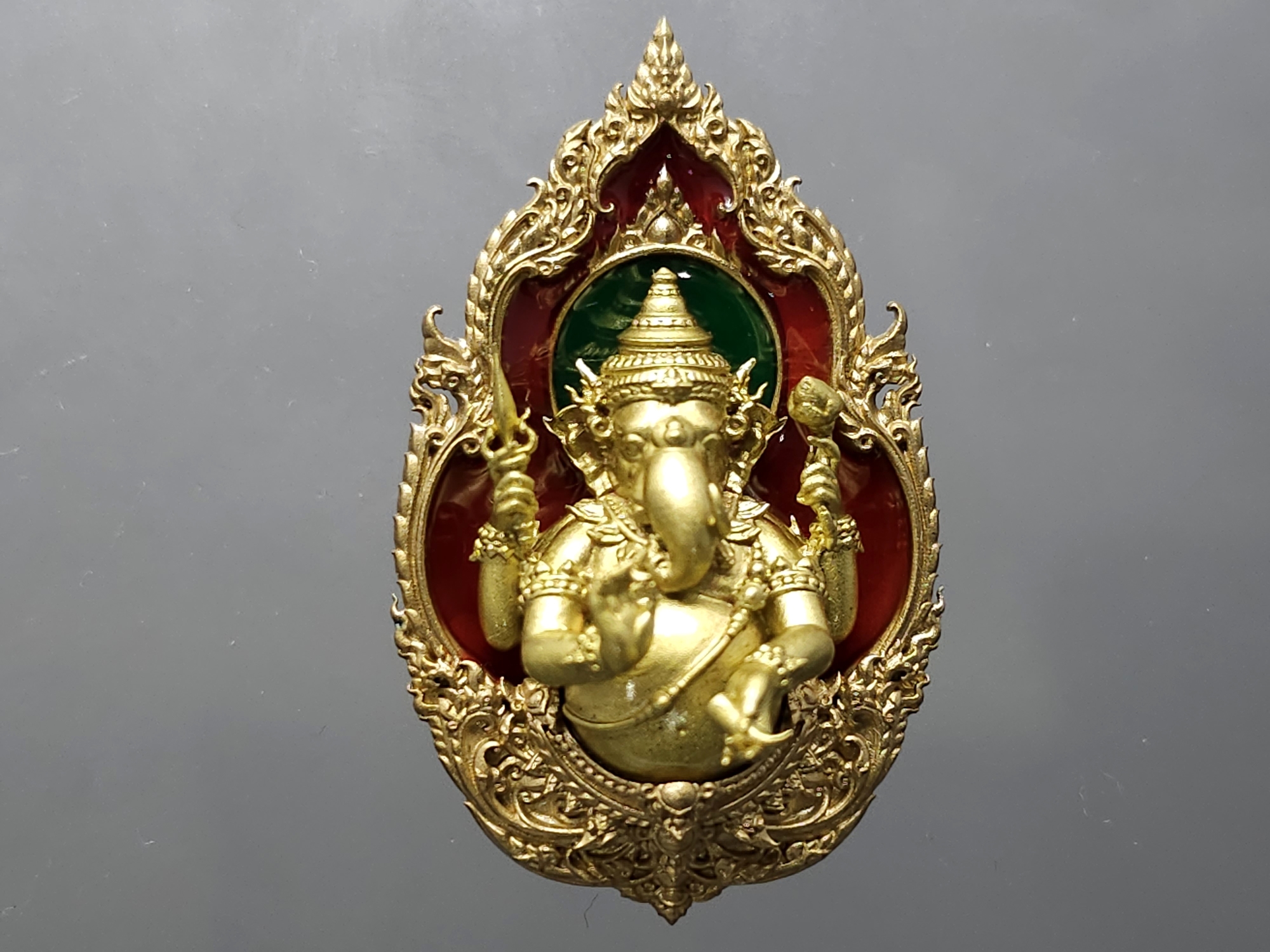 พระพิฆเนศ เทพแห่งความสำเร็จ รุ่น รวยสุข สมปรารถนา (ชุดของขวัญ 3 องค์ พิมพ์เล็ก ขนาด 3.9 เซน) พ.ศ.2562 มาพร้อมใบรับรอง กล่องนอก กล่องใน อุปกรณ์ครบ