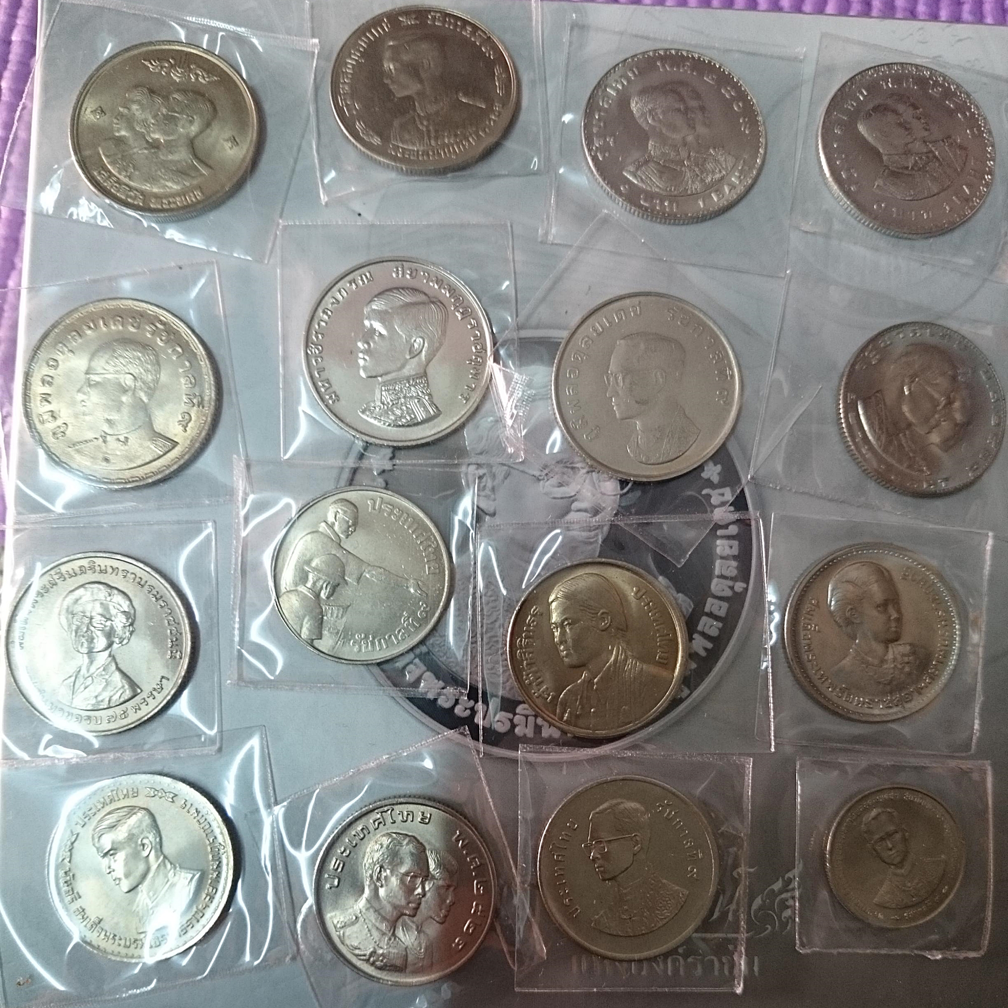 เหรียญกษาปณ์ที่ระลึก 1 บาท ครบชุด 16 วาระ รัชกาลที่9 ไม่ผ่านใช้งาน