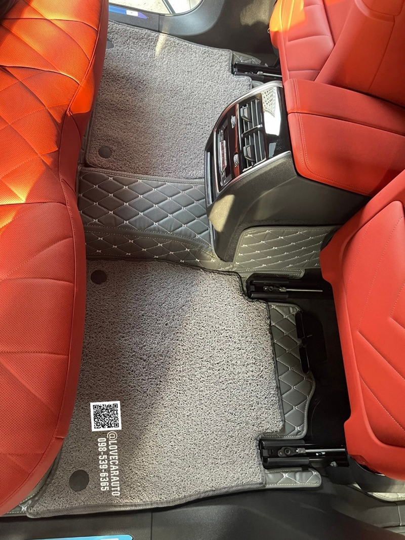พรมปูพื้นรถยนต์ 7D Bmw XM G09 2024 สีเทาด้ายเทา +ไวนิลเทา