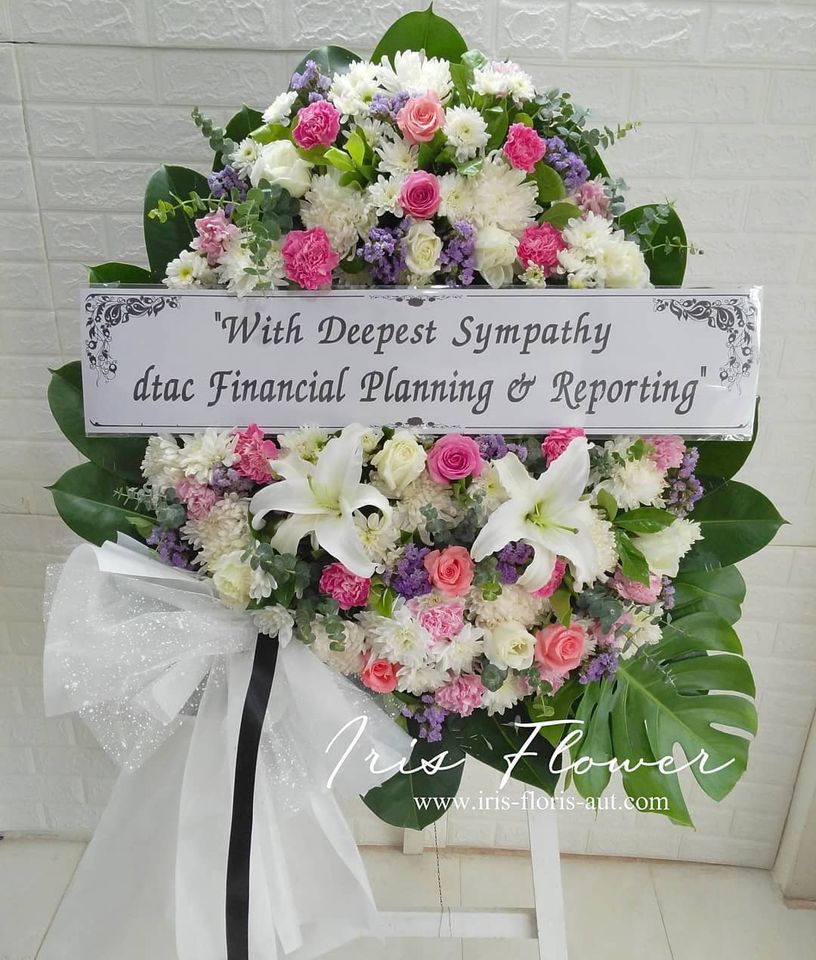 พวงหรีดดอกไม้สด