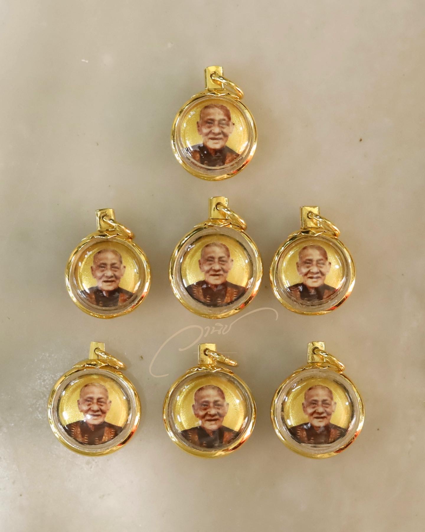 ล็อกเก็ตรูปภาพ เลี่ยมกรอบทองคำแท้ ล็อกเก็ตบรรพบุรุษ จี้รูปภาพ Locket