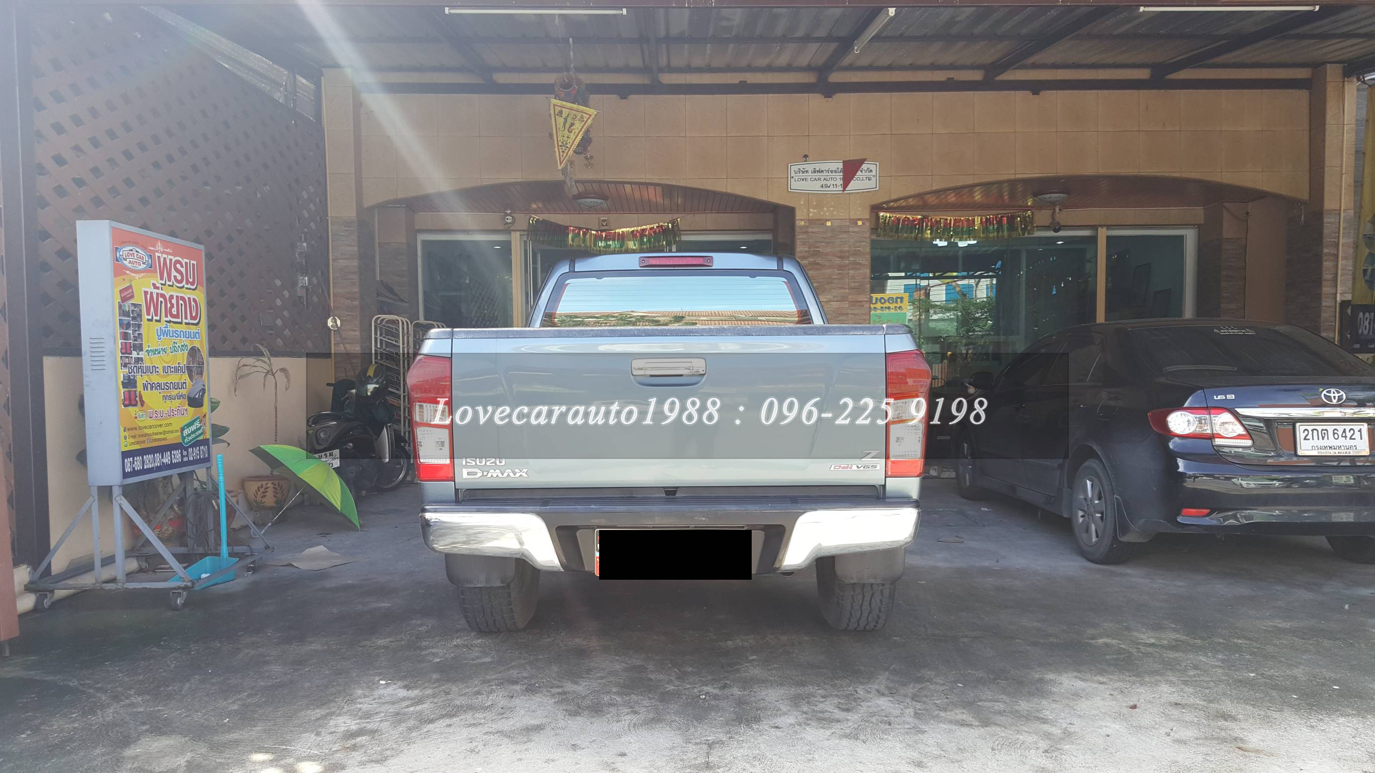 พรม6D Toyota D-max cab 2017 ดำแดง