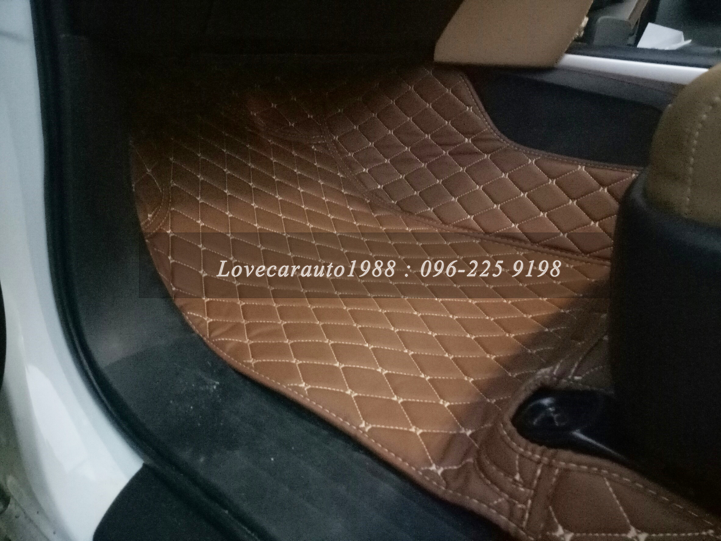 พรม6D Toyota fortuner2017 สีน้ำตาล