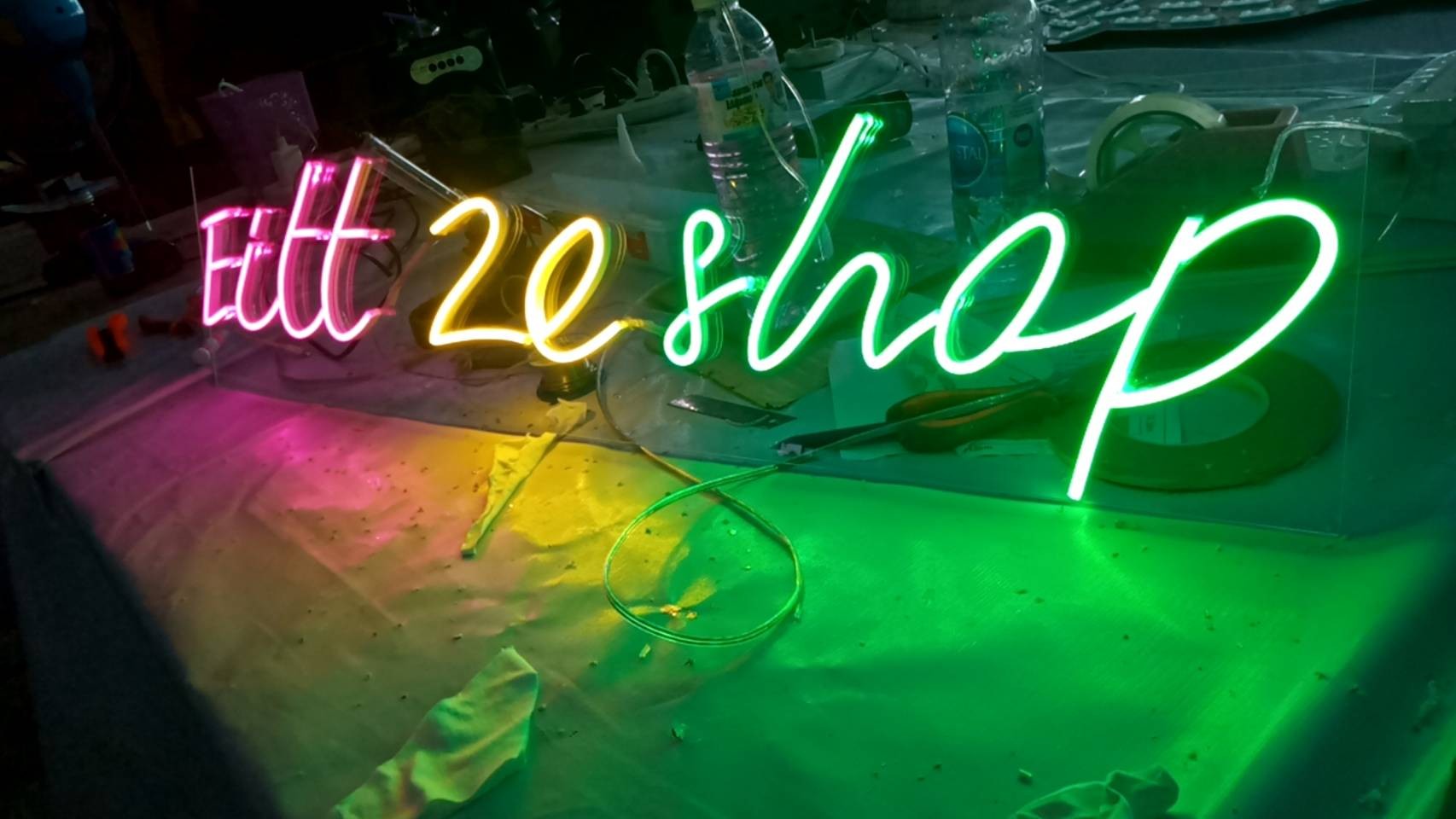 ป้ายไฟแอลอีดีนีออนเฟล็ค งานEITT 20 SHOPนีออน