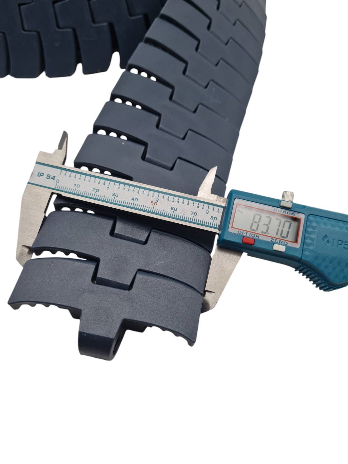 1050M-K330 Curve Top chain สายพานลำเลียง Top chain สำหรับทางโค้งรุ่นแม่เหล็กดูดติด ซ่อมบำรุงง่าย ใช้งานทนทาน ราคา 1 เมตร