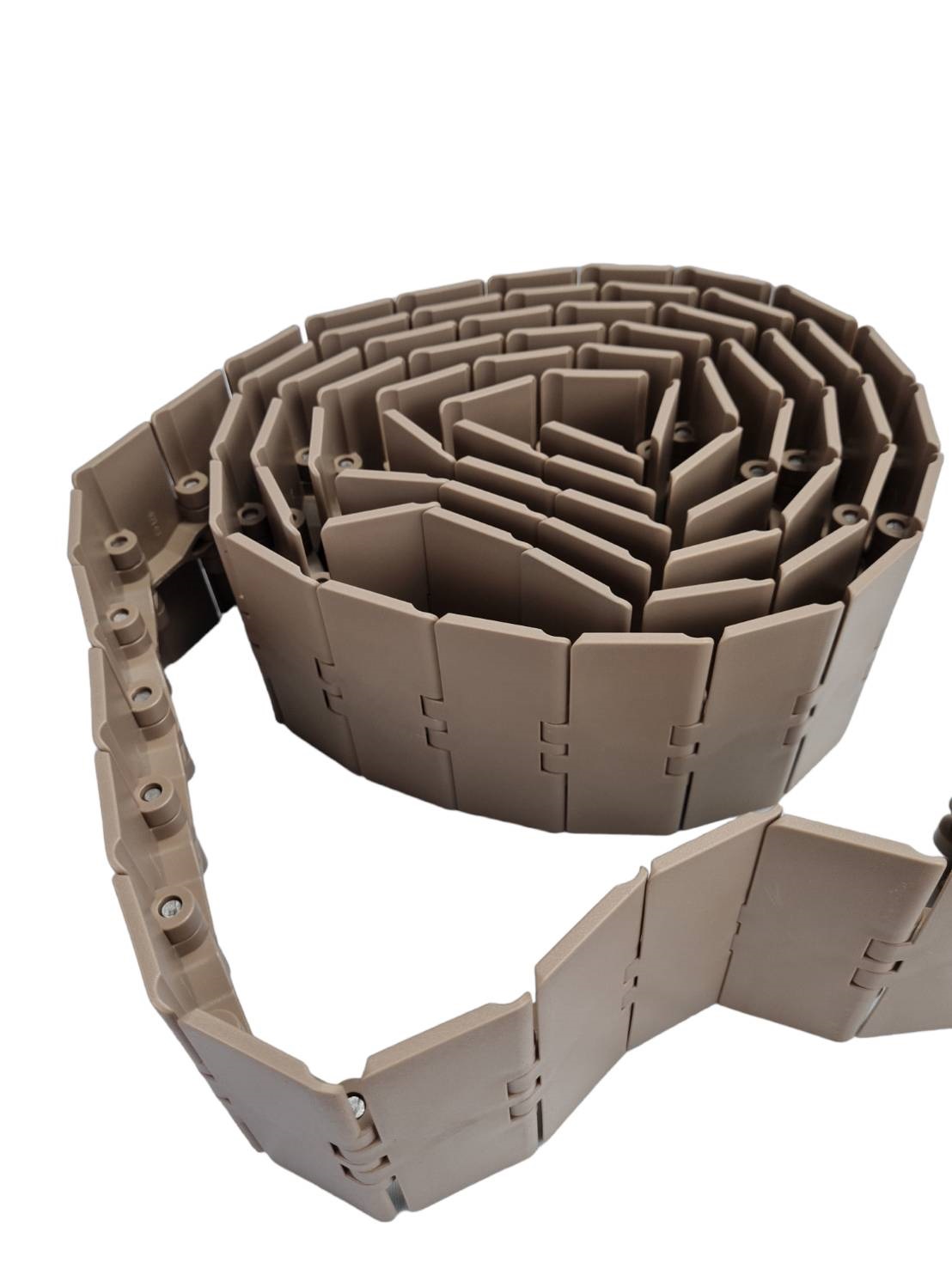 820-K400 Straight Top chain width 101.6 mm Pitch 38.1mm POM material Brow color สายพานลำเลียง(Conveyer) ขวดในโรงงานอุตสาหกรรมเป่าขวดหรือโรงงานผลิตน้ำ