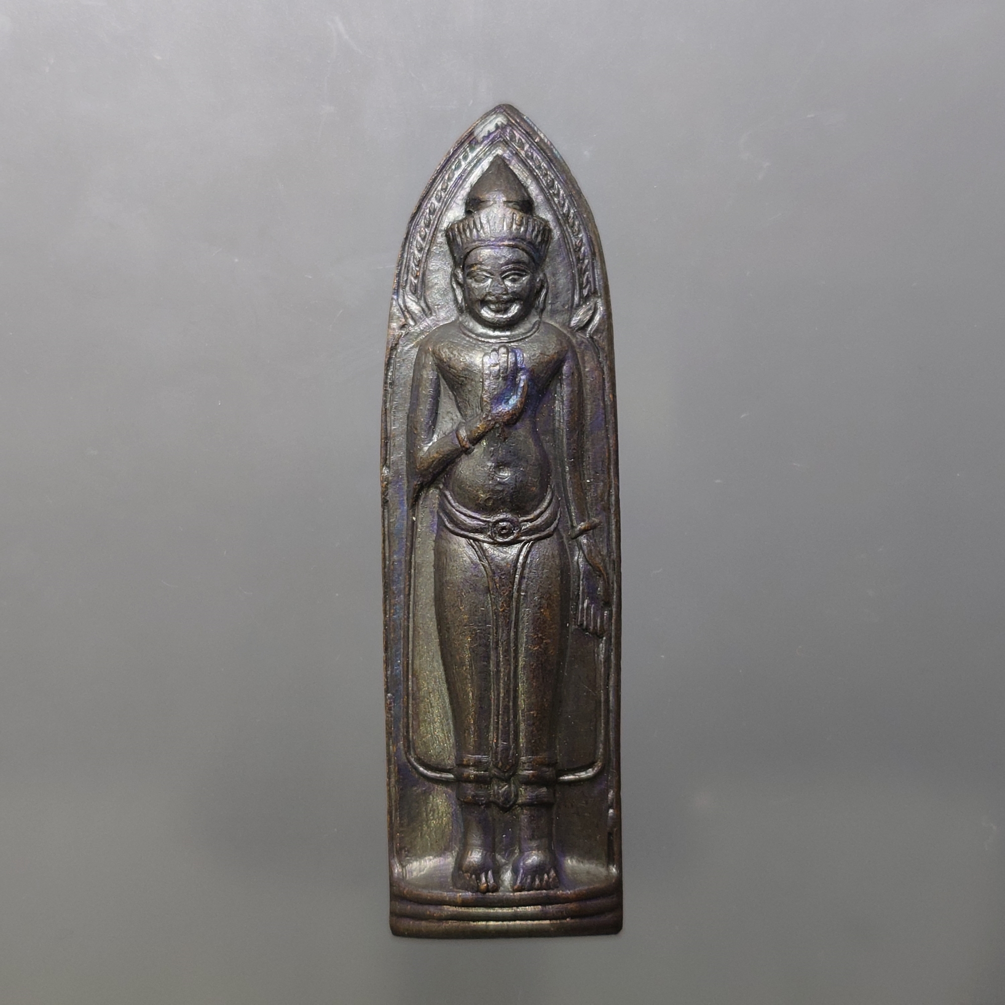 พระร่วงหลังรางปืน บล็อกเจดีย์นูน (หลวงปู่โต๊ะ หลวงปู่แหวน ร่วมปลุกเสก) วัดพระธาตุดอยสุเทพ จ.เชียงใหม่ พ.ศ.2515