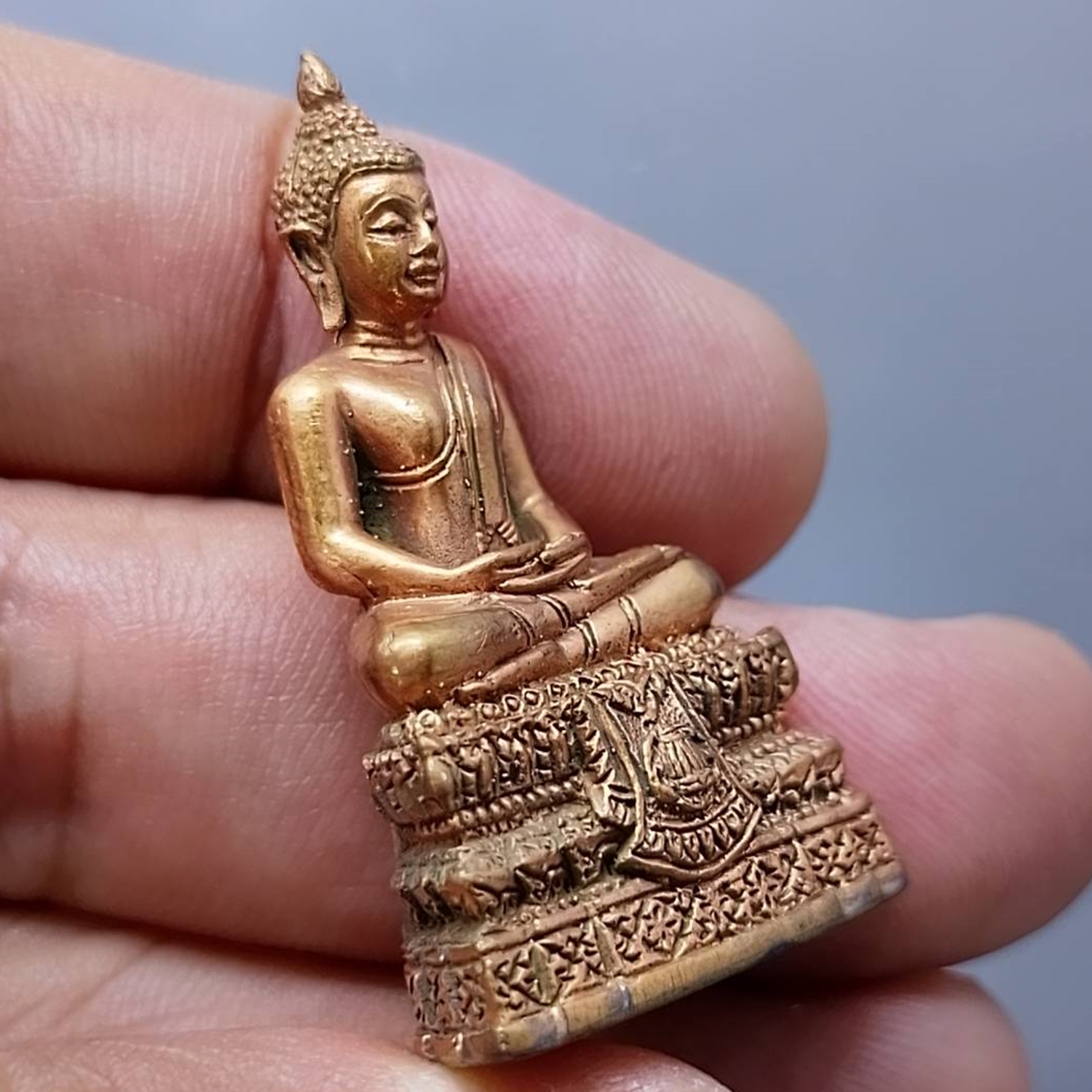 พระกริ่งพรหมรังสี รุ่น 141 ปี มหามงคล สมเด็จพุฒาจารย์ (โต พฺรหฺมรํสี) เนื้อชนวนก้นสำริด วัดระฆังโฆสิตาราม ปี2556 พร้อมกล่องเดิม