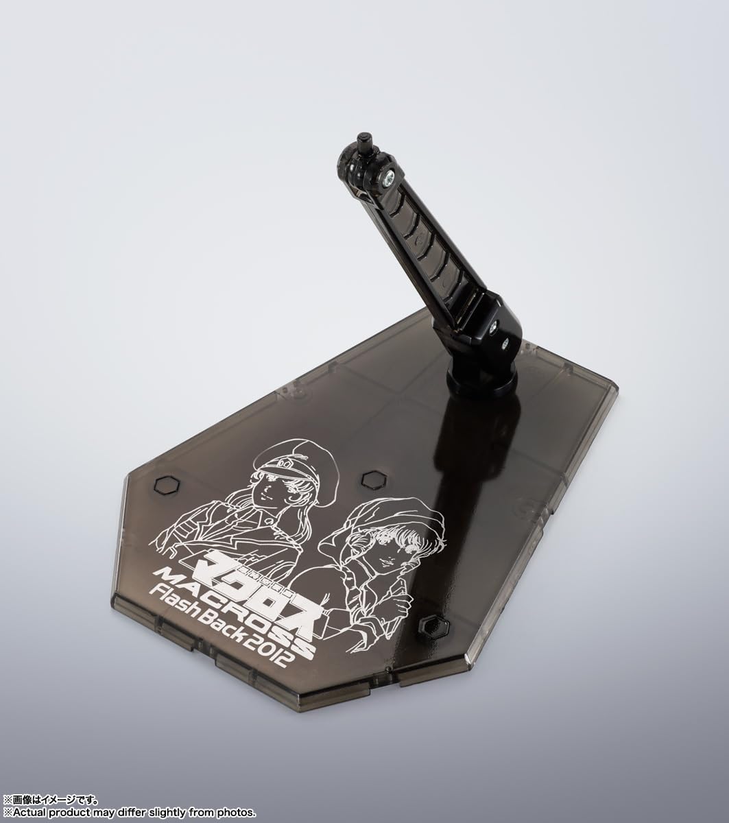 **MTS Toys**Hi-Metal R Macross : VF-4 Lightning III -Flash Back 2012-