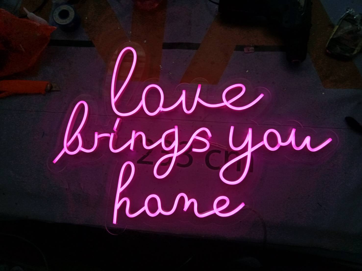 ป้ายไฟแอลอีดีนีออนเฟล็ค งานLOVE BRINGS you HOME