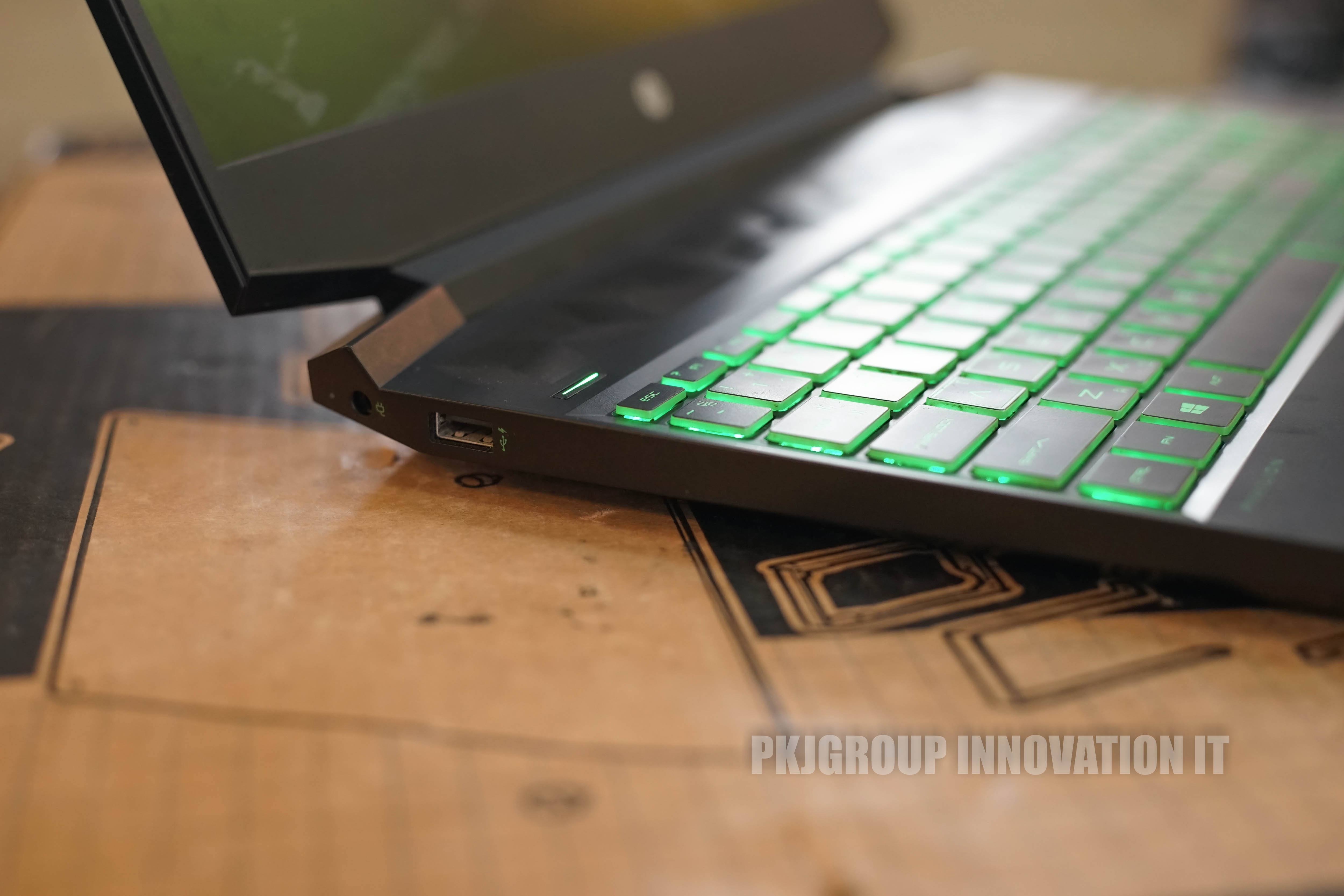 โน๊ตบุ๊คเล่นเกมมือสอง HP Pavilion 15-ec1117AX AMD Ryzen 5 4600h RAM16GB GTX1650Ti