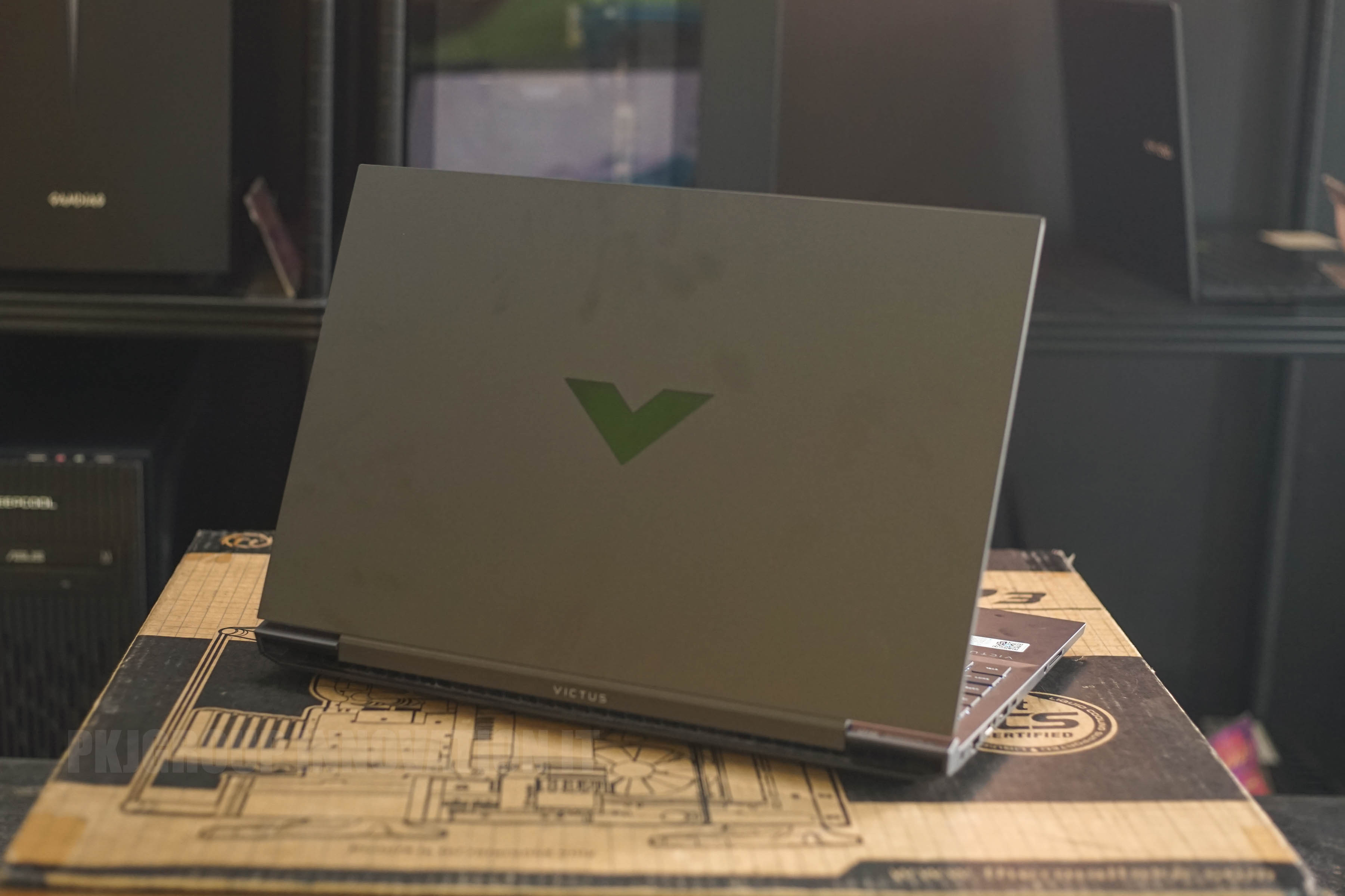 โน๊ตบุ๊คเล่นเกมมือสอง HP Victus 16-d0267TX i5-11400H RAM 16GB M.2 512GB RTX3050Ti 16.1"144Hz