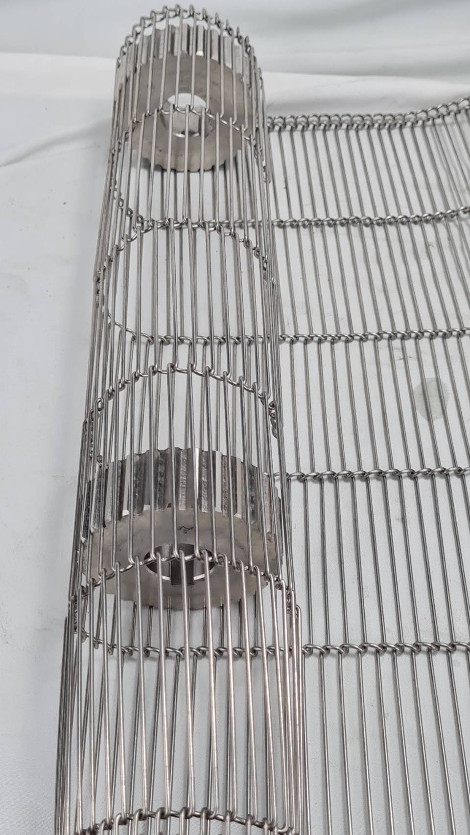 Mesh belt conveyer สายพานลวดสำหรับเครื่องอบฟิล์มหดเครื่องแพคน้ำดื่ม 406x7.26x1.6 มม
