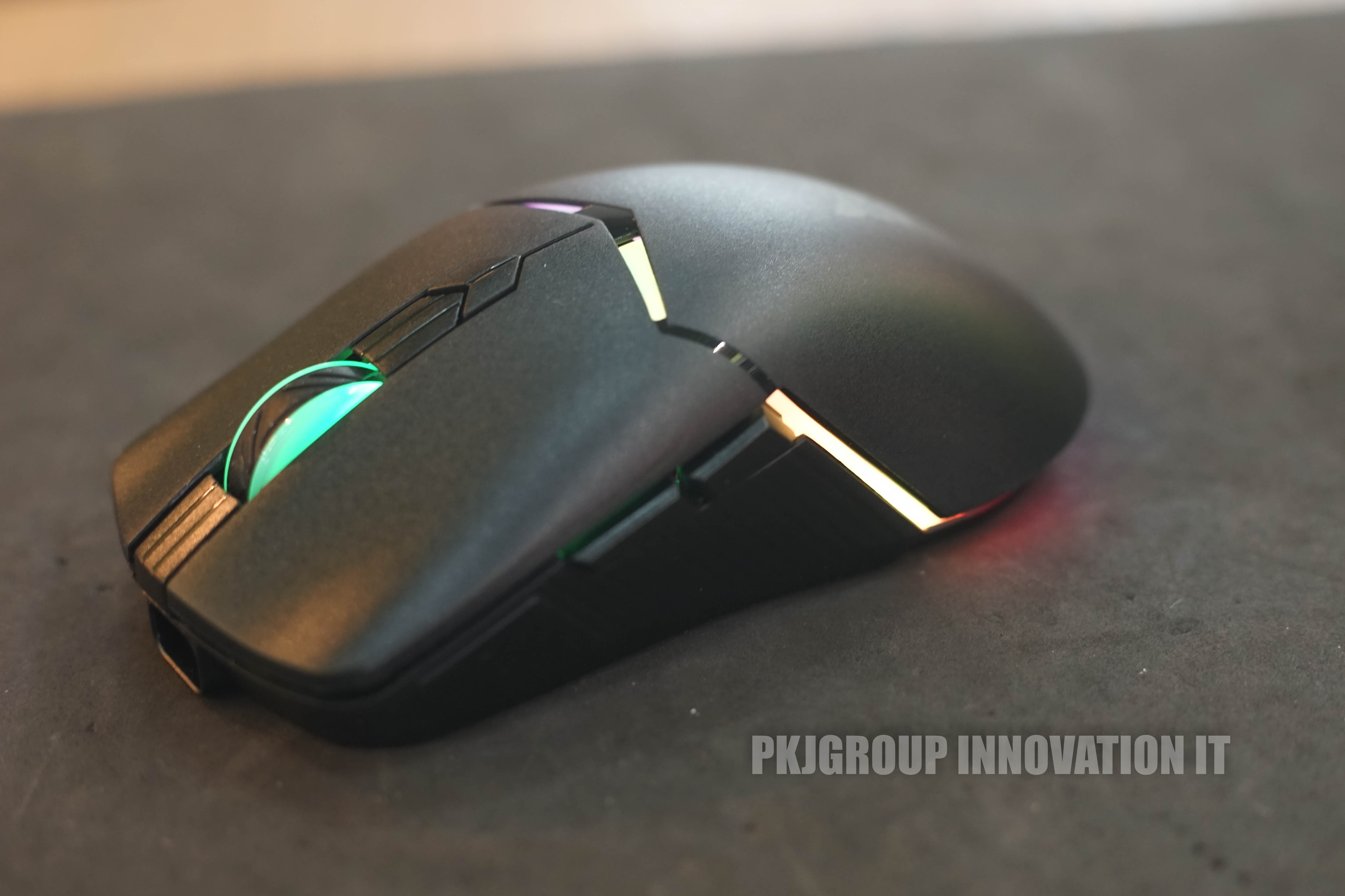 เมาส์เล่นเกมไร้สาย Onikuma Kitsu สีดำ Tri-Mode DPI 7 ระดับ RGB สามารถปรับได้